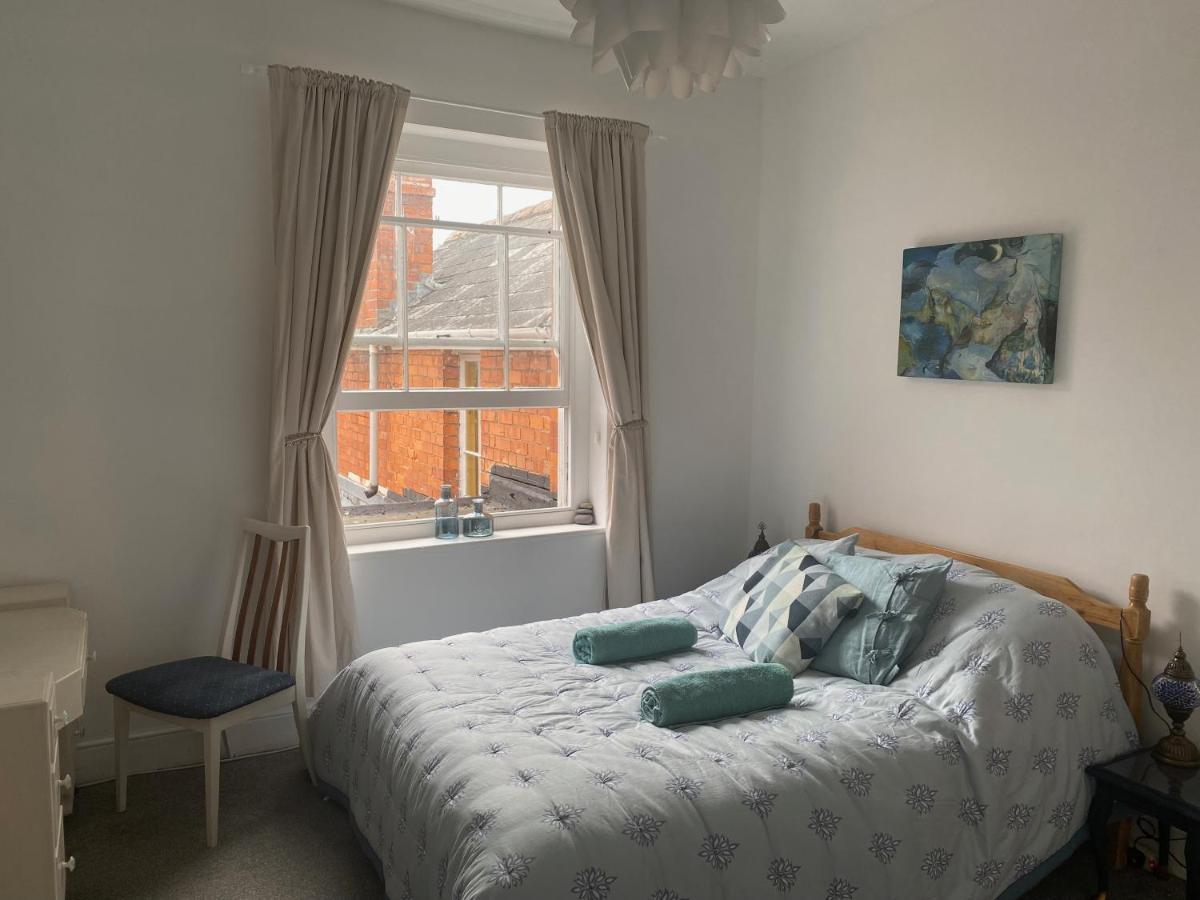 The Dragonfly Bnb, グラストンベリー エクステリア 写真