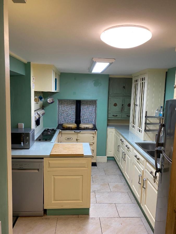 The Dragonfly Bnb, グラストンベリー エクステリア 写真