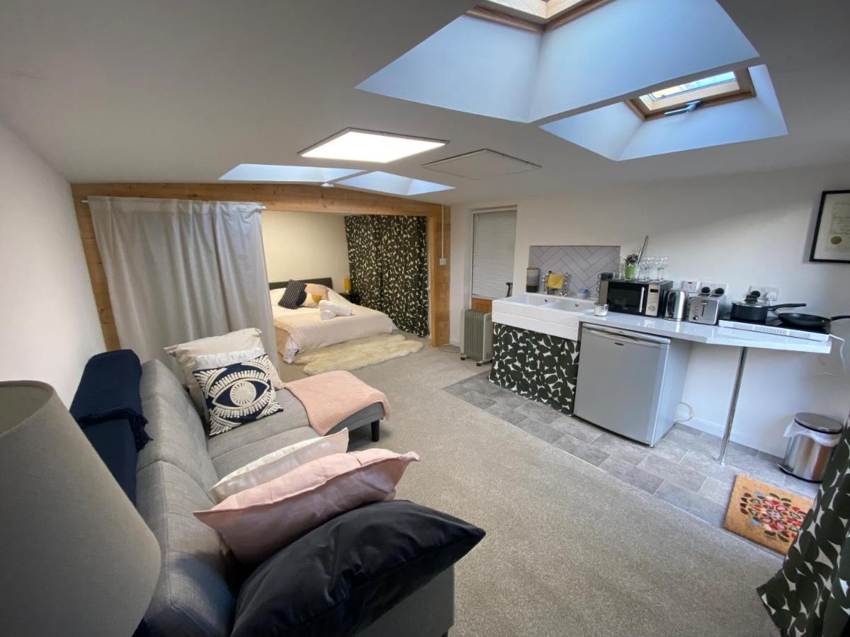 The Dragonfly Bnb, グラストンベリー エクステリア 写真