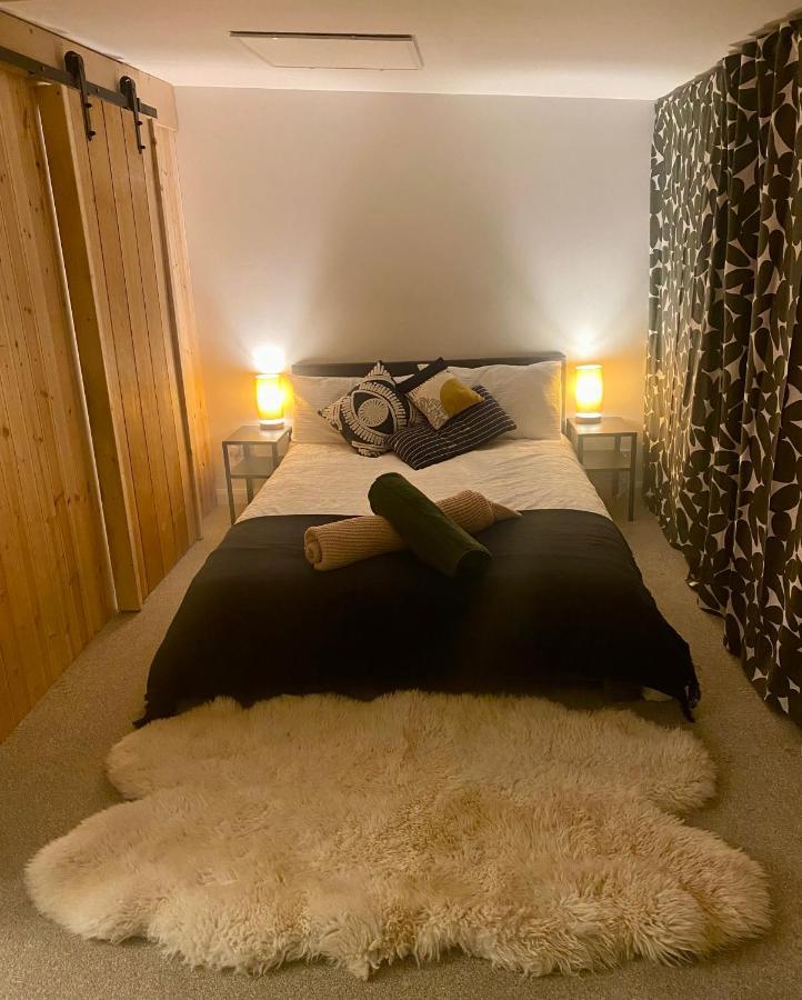 The Dragonfly Bnb, グラストンベリー エクステリア 写真
