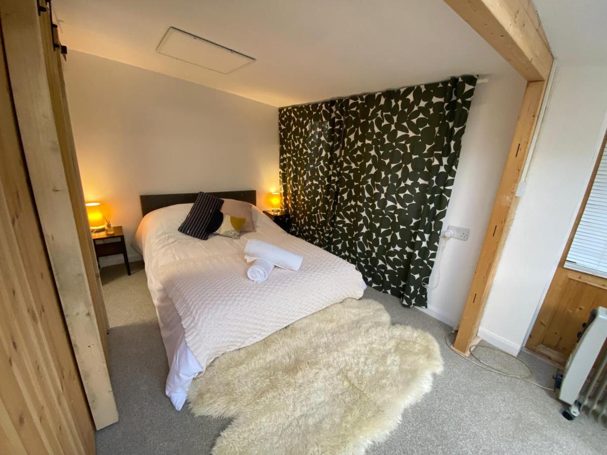 The Dragonfly Bnb, グラストンベリー エクステリア 写真