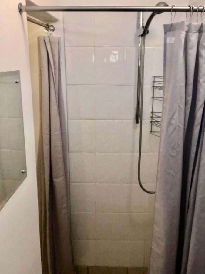 The Dragonfly Bnb, グラストンベリー エクステリア 写真